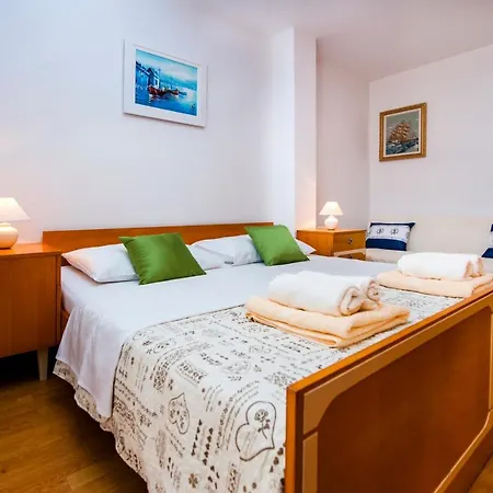 Valdibora Apartment Rovinj
