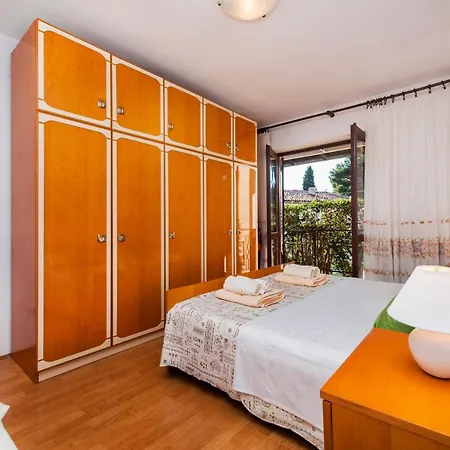 Apartament Valdibora